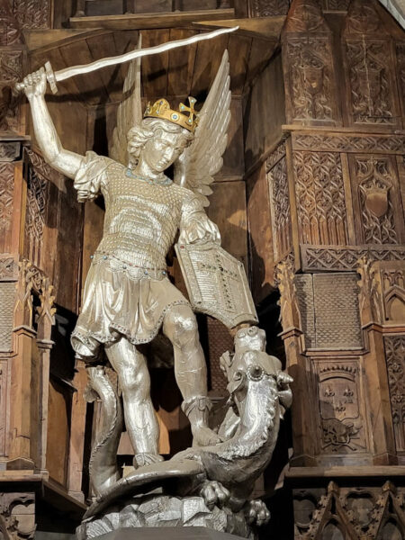 anke-richter-soins-energetiques-Archange-Mickaël