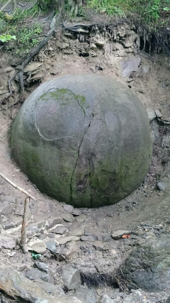 anke-richter-soins-energetiques-roche-geode